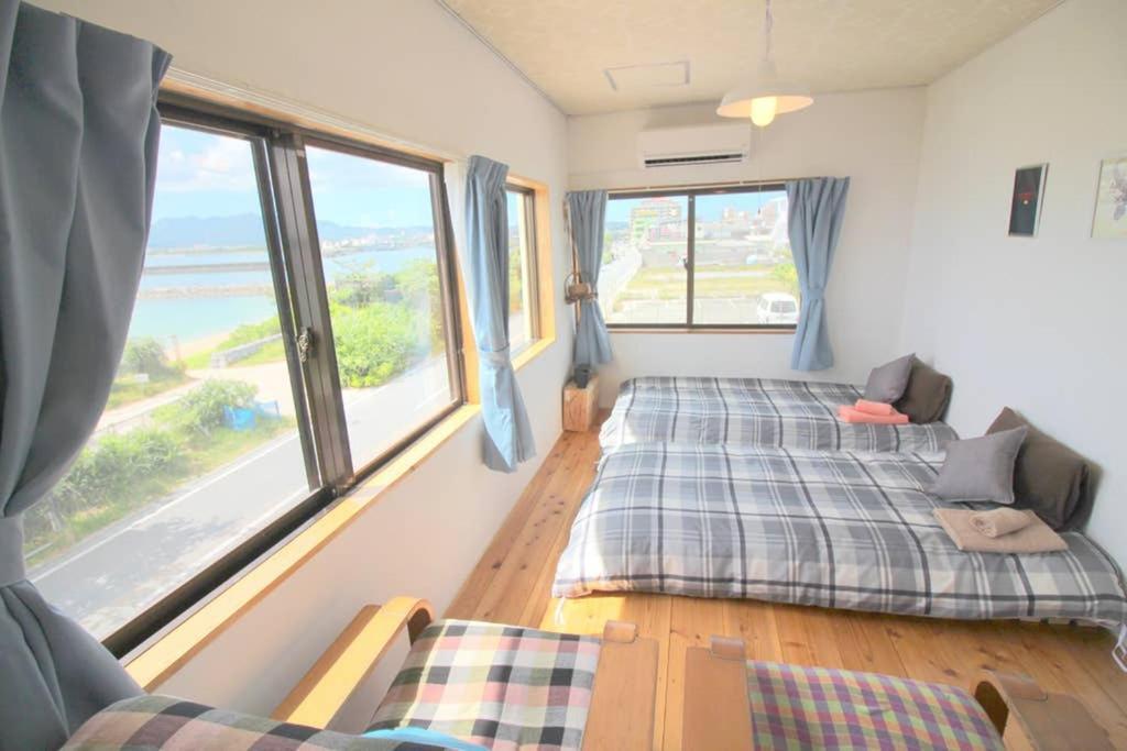 Beach Side Hotel Yamoriyanonikai Nago Exterior photo